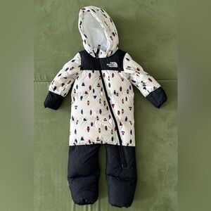 The North Face Infant/baby bunting suit bear 18-24 months